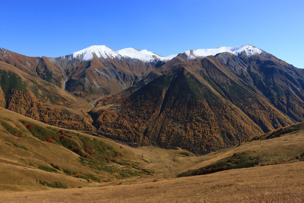 sommets enneigés caucase