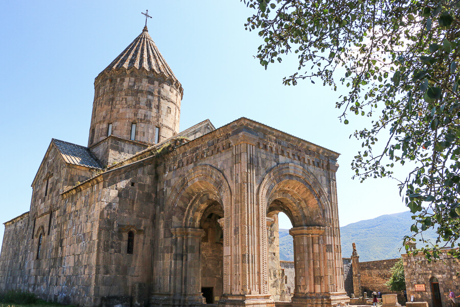 monastère de tatev en arménie