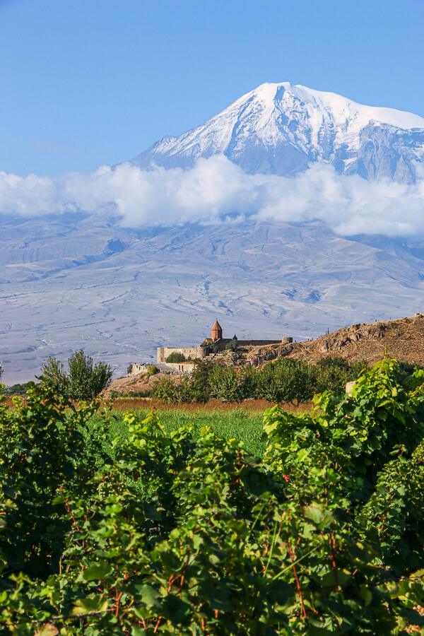 Vue sur Khor Virap et le Mont Ararat