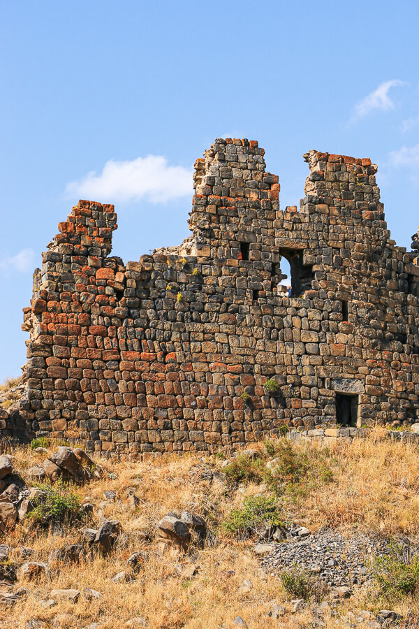 Forteresse en ruine d'Amberd région de Erevan