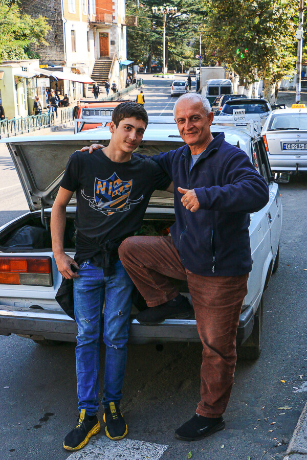 rencontres avec des géorgiens dans les rues de Chiatura
