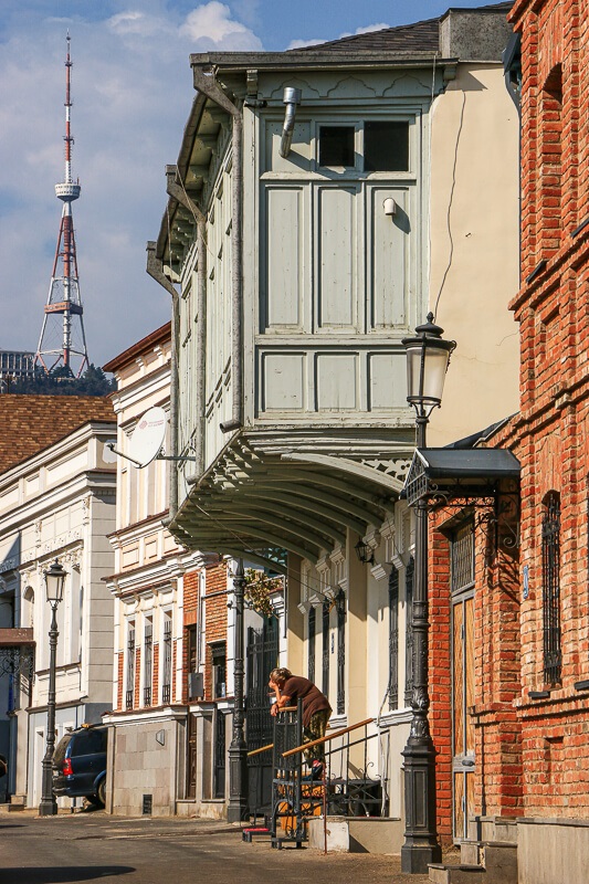 vieux balcons et verandas tbilissi metekhi