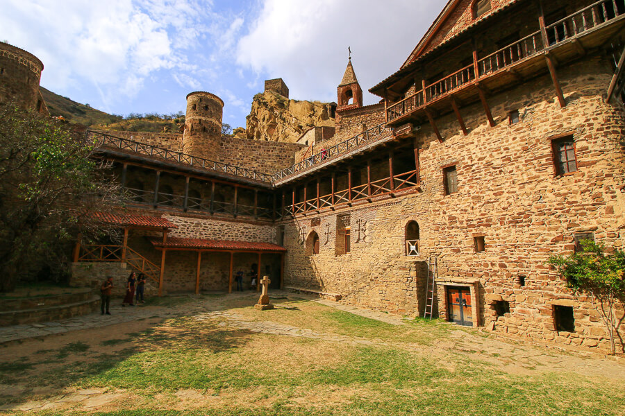 cour intérieur monastère David Gareja Géorgie
