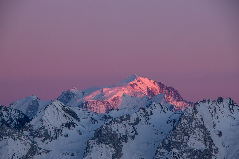 mont blanc rose vu depuis le plateau des auges